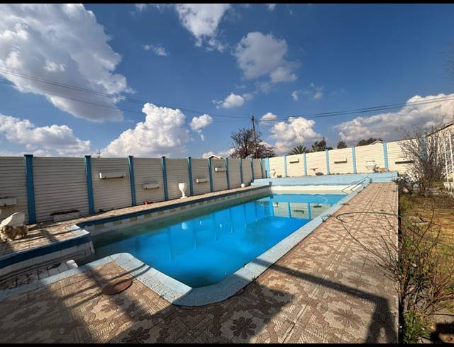 3 BEDROOM HOUSE FOR SALE IN STEEL PARK